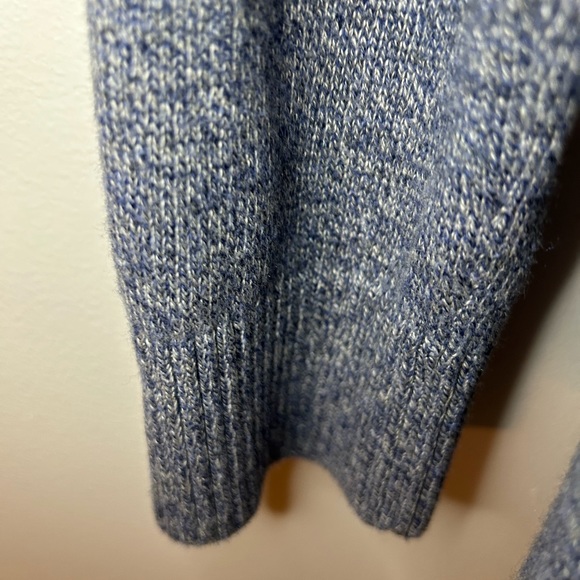 VGUC BANANA REPUBLIC BUTTON FRONT CARDIGAN, SIZE XL, BLUE MARLED COLOUR - Picture 4 of 9